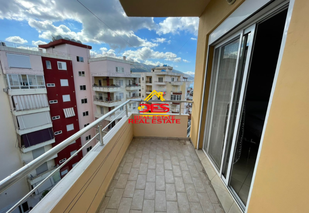 Bild 3 – ZUM VERKAUF: 2+1 WOHNUNG IN DER NÄHE DES HAFENS