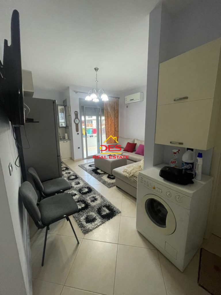Bild 2 – Zum Verkauf steht eine 1+1 Wohnung in Radhime mit Meerblick