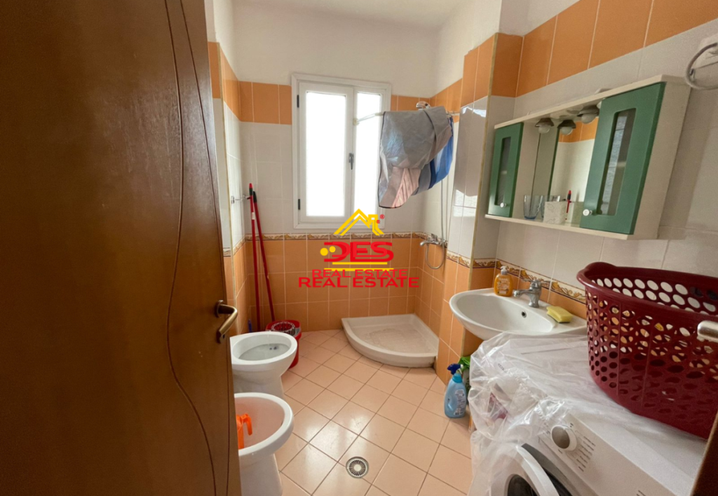 Bild 5 – ZUM VERKAUF: 2+1 WOHNUNG IN DER NÄHE DES HAFENS