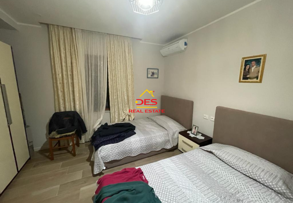 Bild 6 – Zu verkaufen: 2 private Häuser 3+1 am alten Strand, Vlora