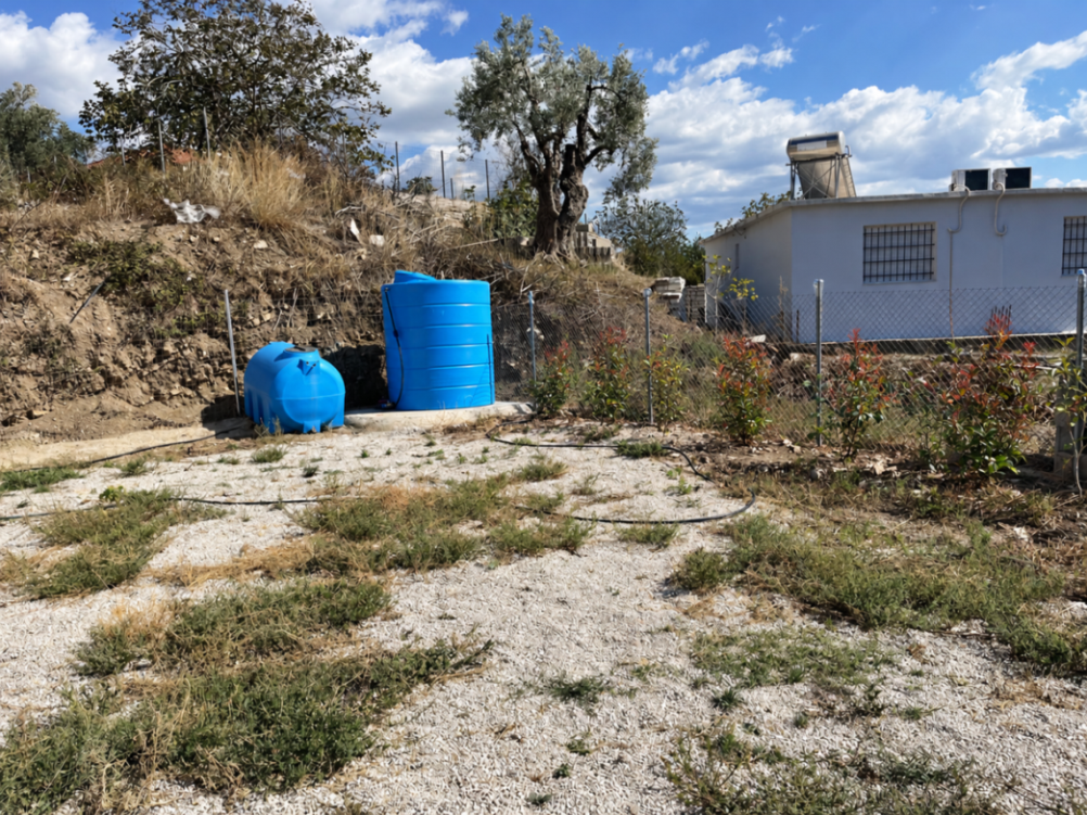 Bild 20 – Möbliertes Haus in Saranda-Metoq – große Veranda, 3 Stellplätze, Homeoffice & 24/7-Alarmüberwachung